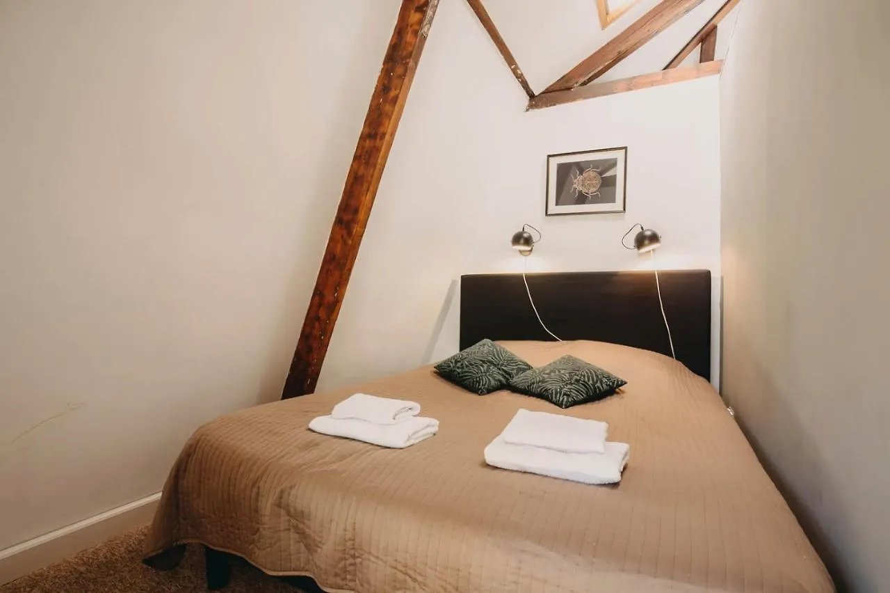 Follow Your Heart In Άμστερνταμ Bed and Breakfast